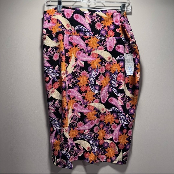NEW LulaRoe Cassie Pencil Skirt Stretchy High Wide Waist XL 18-20 Floral Paisley - Picture 6 of 17